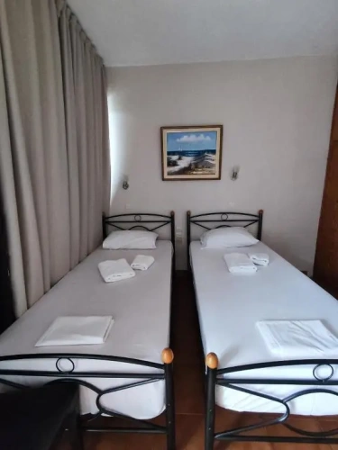 Classic Quadruple room