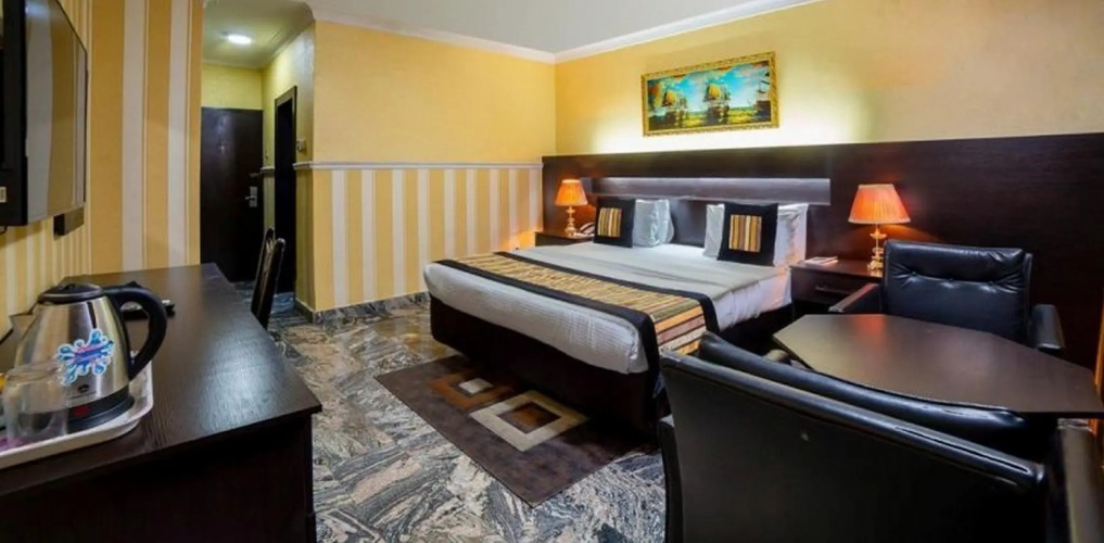 Landmark Hotel