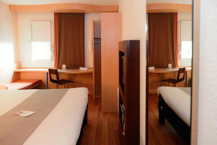Ibis Styles Rouen Parc Expo Zenith
