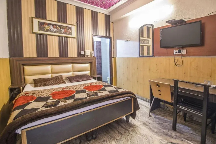 Hotel Milan Palace
