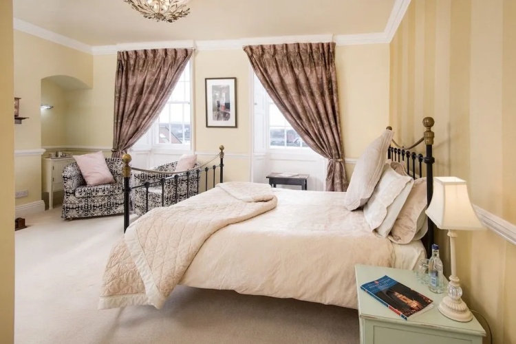 The Walls Bed and Breakfast