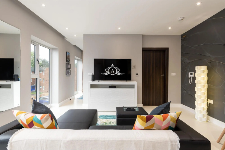 Amazing 1-Bed Apartment
