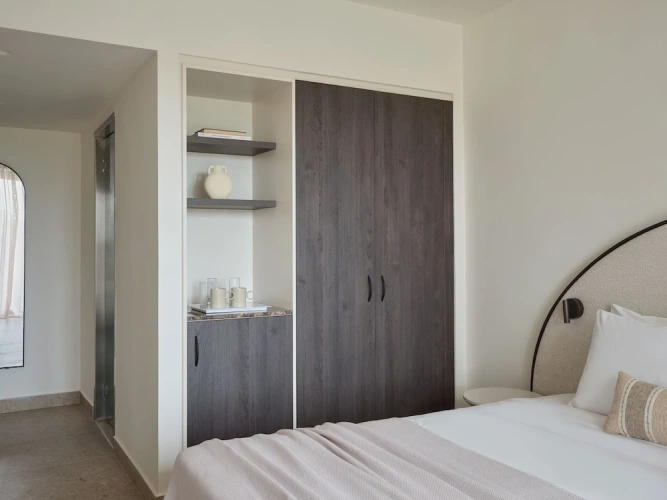 Standard Twin room with balcony and with inland view