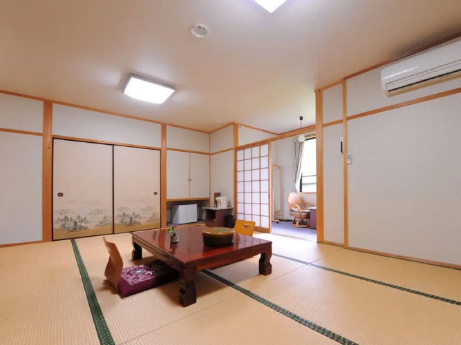 Iyanoyado Kazuraya