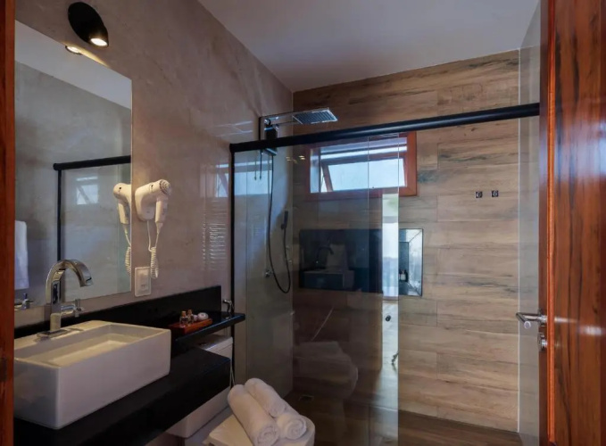 Aiolos Hotel & Discoveries
