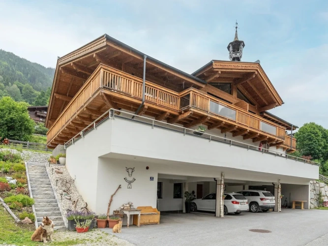 Apartment with balcony