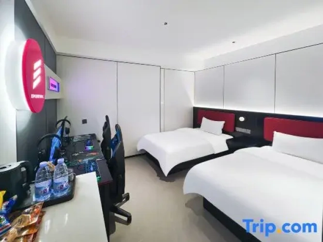 Luxury Twin room