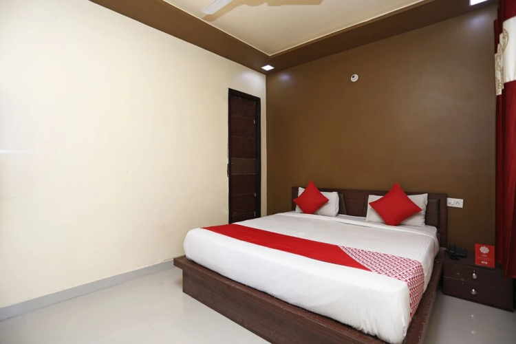 Glorify Stay2 by OYO Rooms