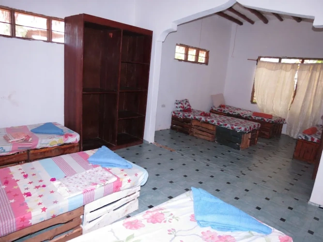 Economy room