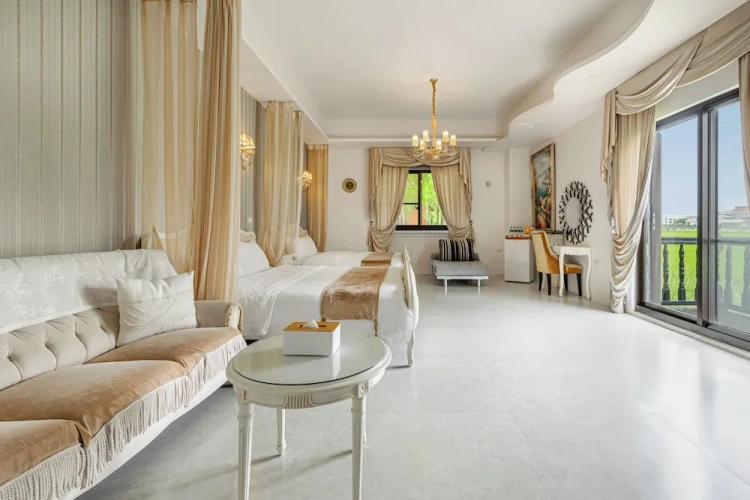 Standard Quadruple room with balcony