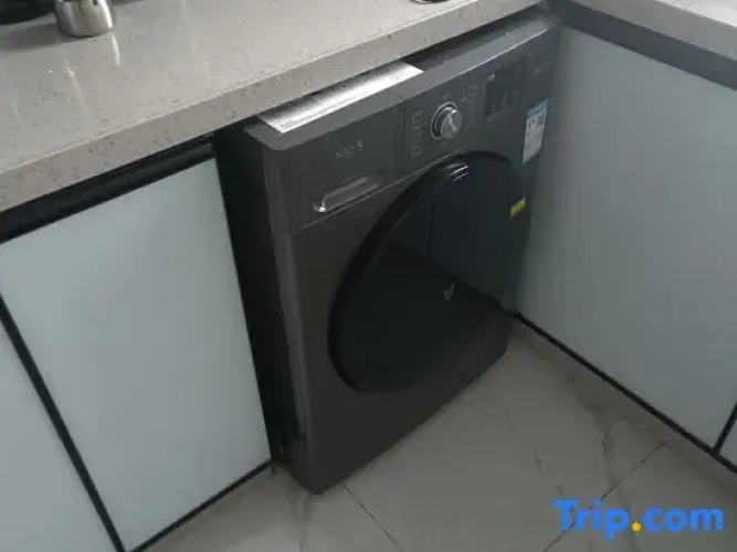 Zhaoqing Yi'ai Homestay