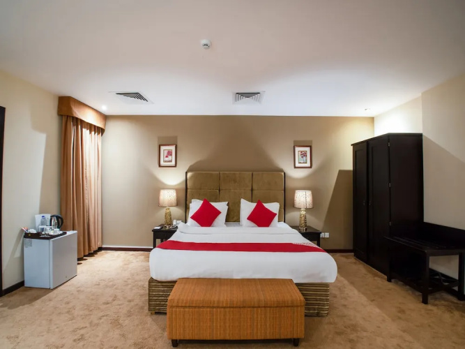 Eastward Hotel