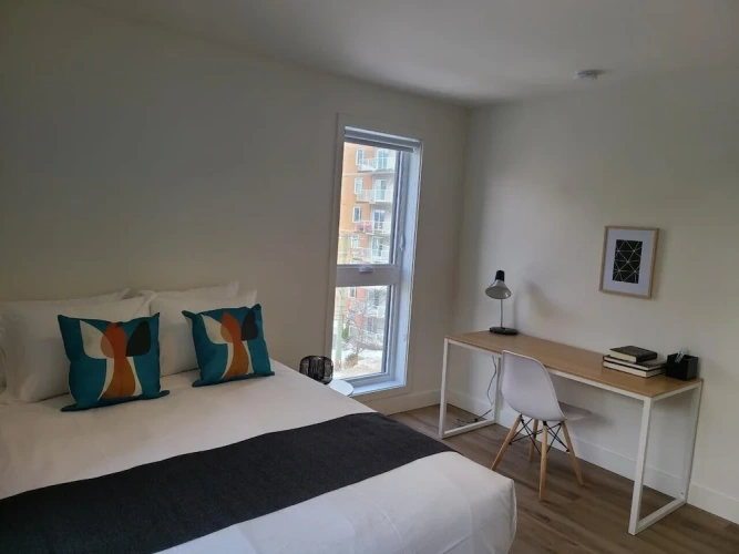 Superior Sextuple Apartment
