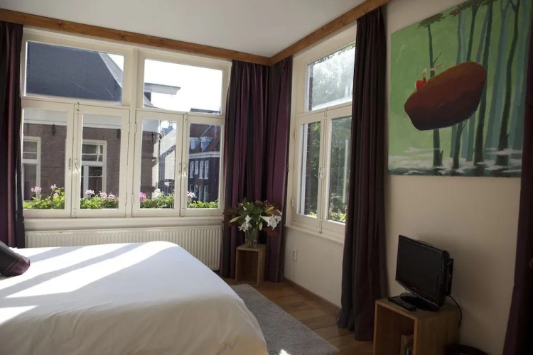 The Eelhouse B&B