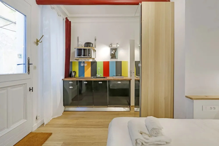 Pick A Flat's Montparnasse Studio