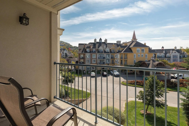 Holiday Inn Express & Suites Tremblant photo 9