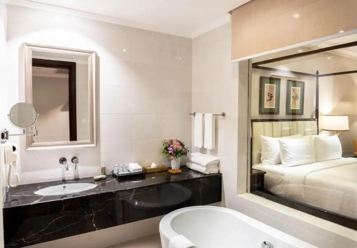 Premier Triple room with balcony