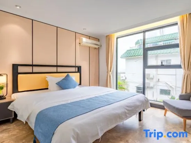 6 Bedrooms Standard room
