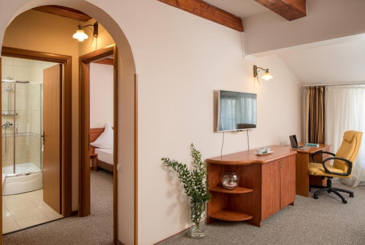 Standard Suite