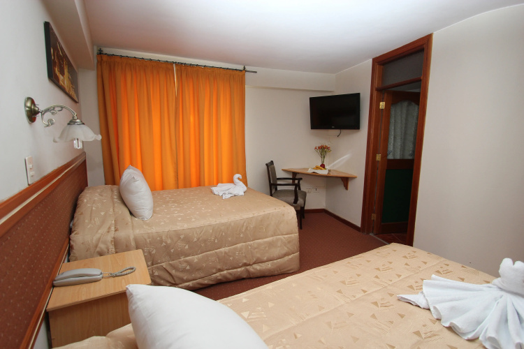 Hotel De La Villa Hermoza