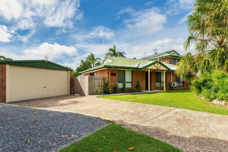 2 Bedrooms Cottage