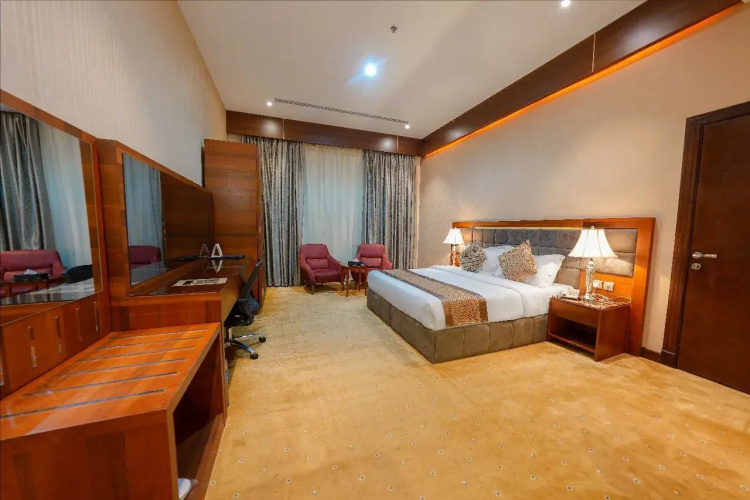 Celine Home Almalga