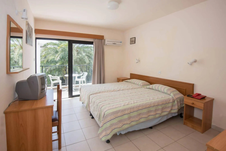 Kkaras Hotel