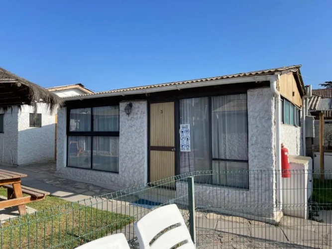 2 Bedrooms Bungalow