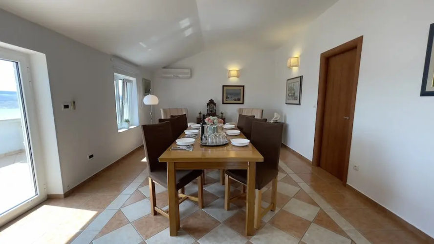 Aparment More