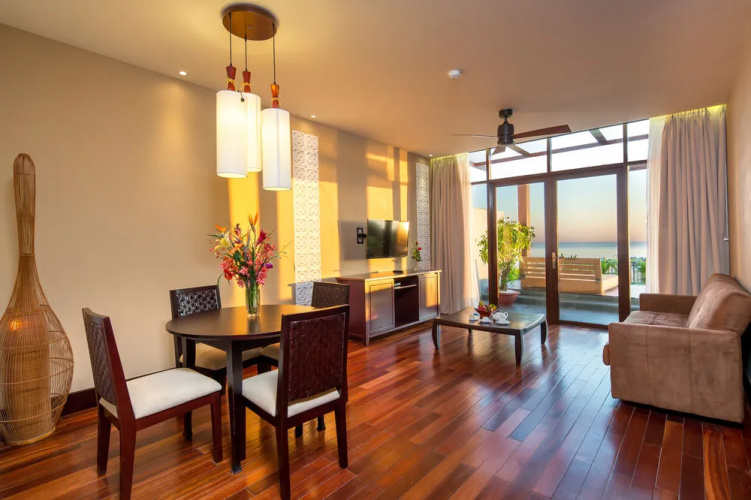 Golden Sand Resort & Spa