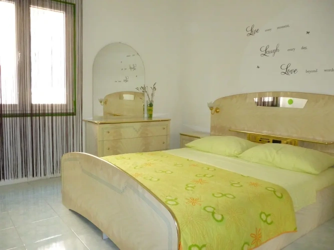 1 Bedroom Apartment with sea view