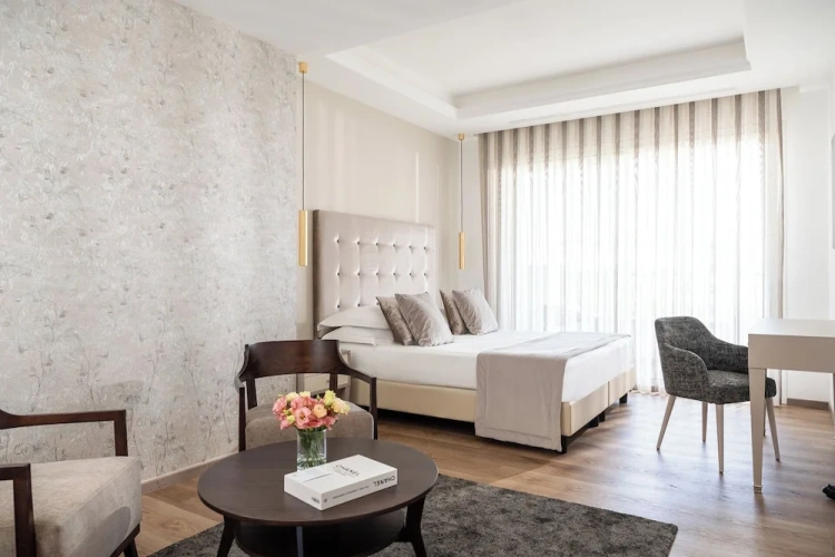 Deluxe Double room with balcony