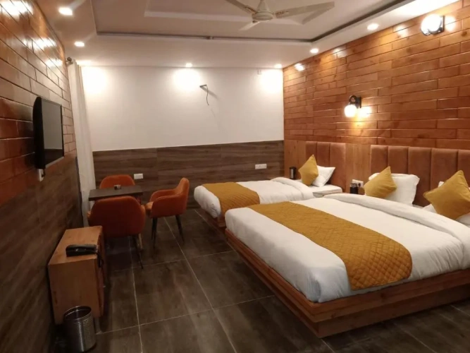 Deluxe Family Suite