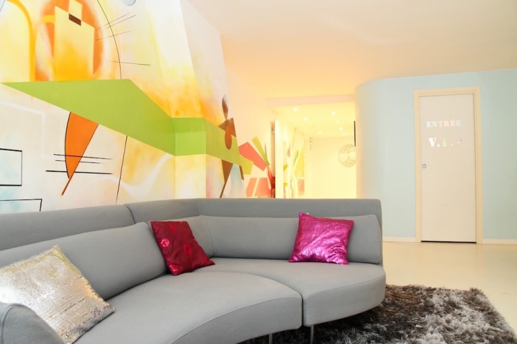 Guest rooms