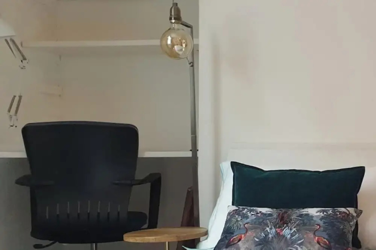 Charming 1-wall Bed Comfortable Studio in Nwlondon