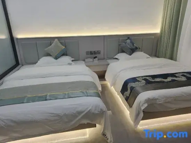 Luxury Twin room