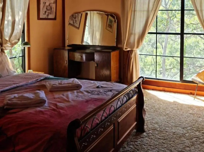 Shady Creek Eco Cabin