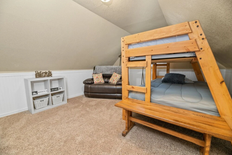Maple Lane Lodge