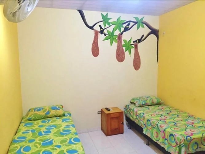 Anaira Hostel