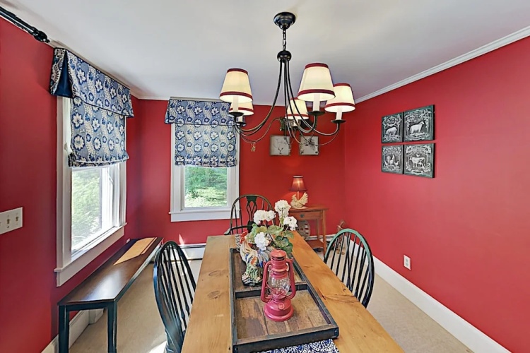 181 Chase St Home 3 Bedrooms 2 Bathrooms Home