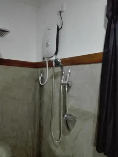 14th Century Resort
