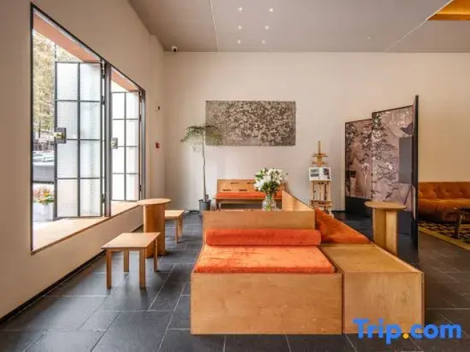 TYue Hotel