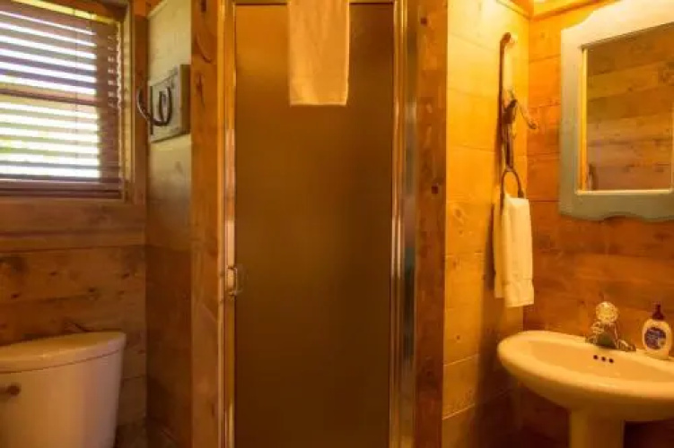 Log Cabin by Cottonwood Meadow Lodge