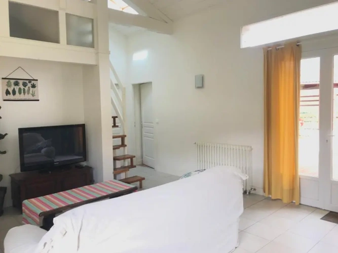 3 Bedrooms Cottage