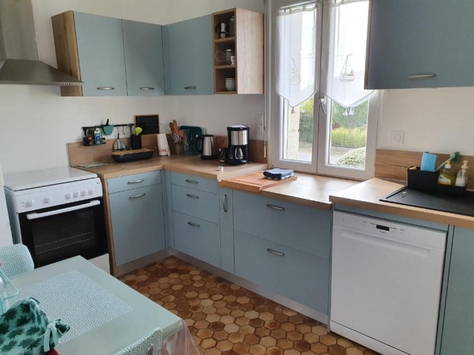 4 Bedrooms Cottage