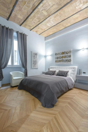 Sylvia Stylish Vatican Apartment
