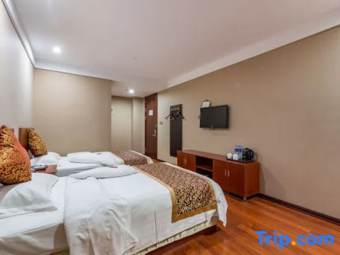 Zhongshan New Town Hotel