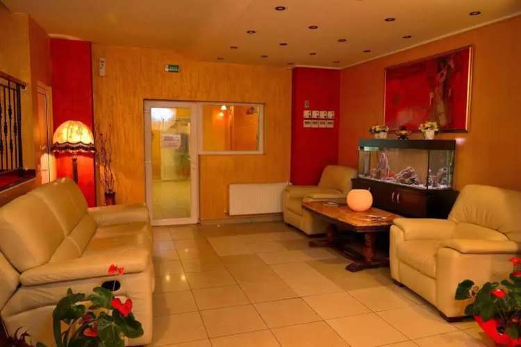 Hotel & Restaurant Trio