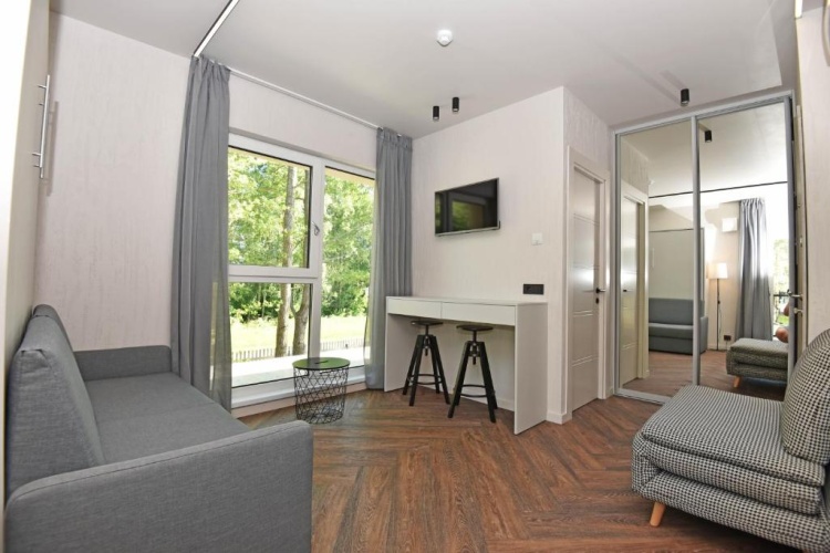1 Bedroom Apartment