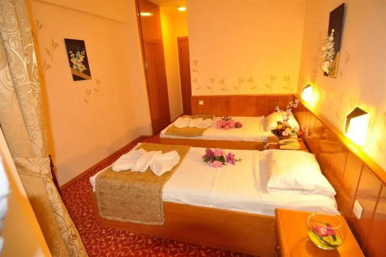 Hermes Hotel